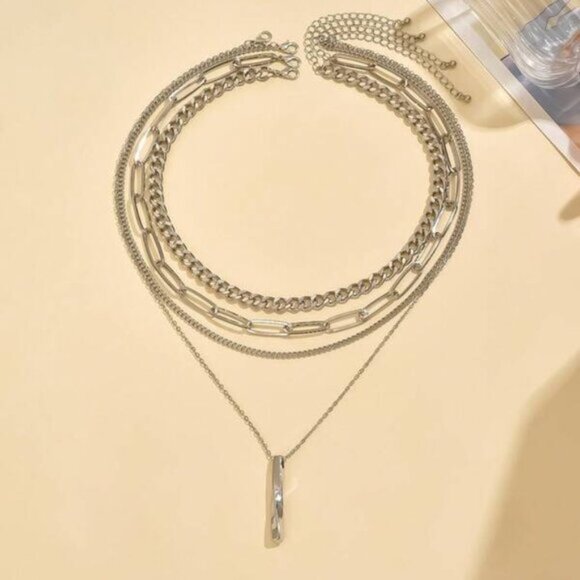 Layered Sterling Silver Chain Necklace Set – 4 Strands with Pendant - Picture 3 of 4
